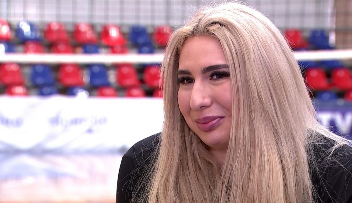 „Ai fost abordată de fotbalişti?”. Fiica cea mică a Anamariei Prodan nu s-a mai ferit. Mărturisirile făcute de Sarah Dumitrescu
