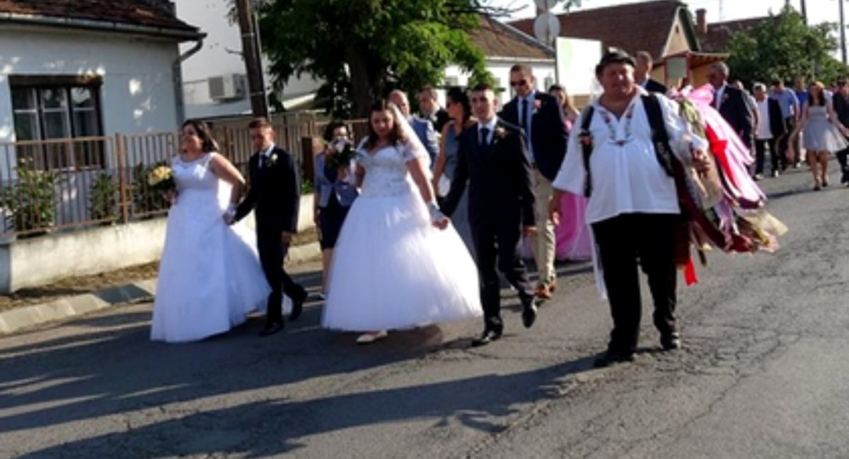 Motivul pentru care două mirese NU AU VOIE să se întâlnească în ziua nunții. Puțini români știu de ce