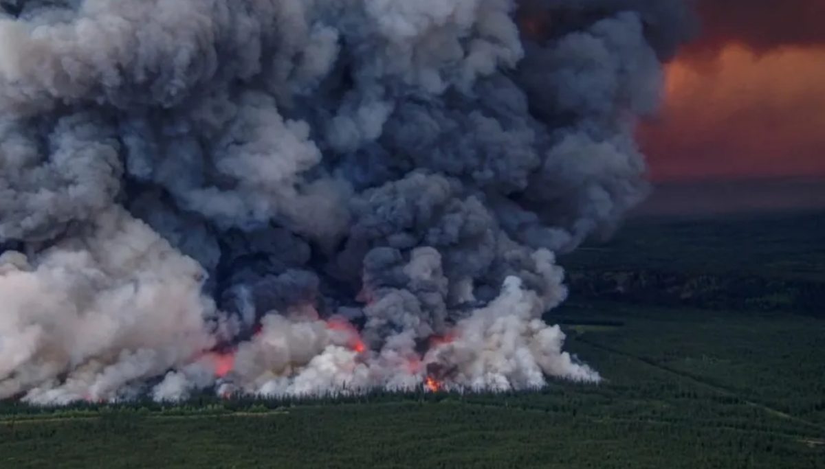 Autoritățile române sunt în alertă! Un nor toxic se apropie cu rapiditate de țara noastră