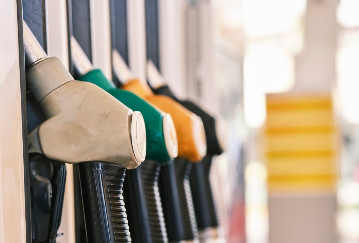 Preț benzină- motorină vineri, 30 iunie 2023: Ieftinirea carburanților la final de lună. La cât a ajuns litrul azi?