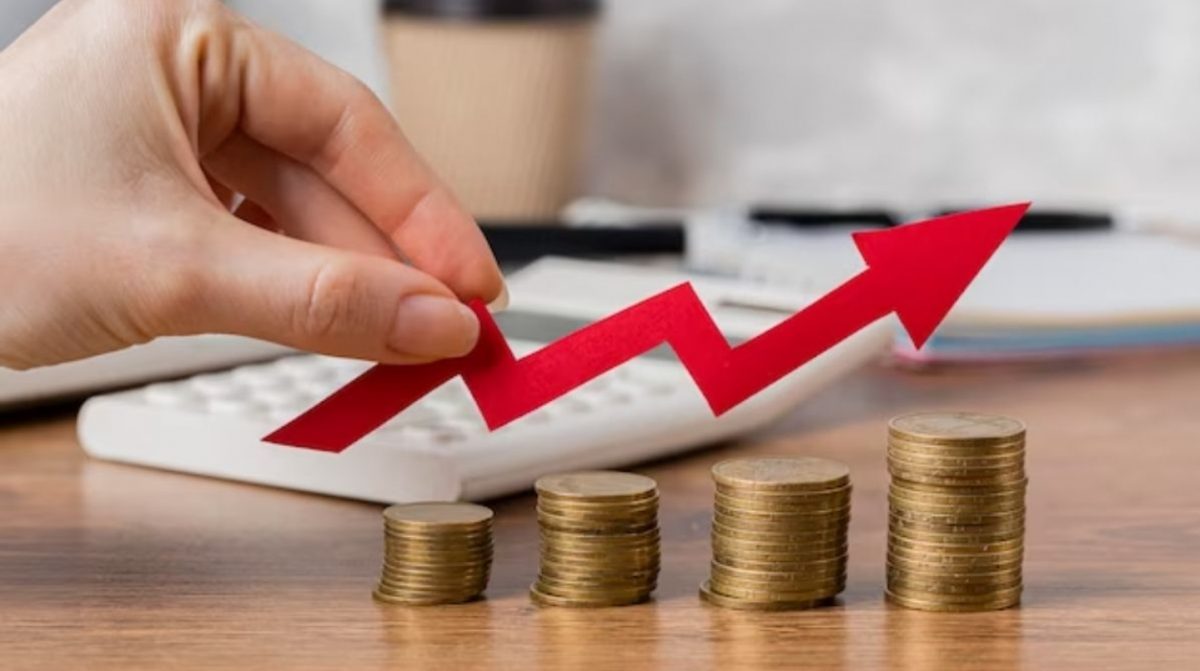 1800 de lei în plus la salarii. Noile grile de salarii majorate pentru directorii de școli, contabilii-șefi și secretarii-șefi au apărut în Monitorul Oficial