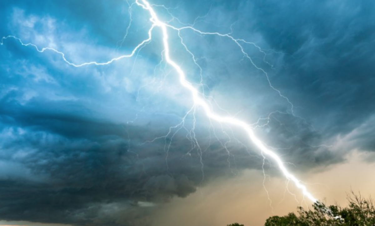 Cod roșu de vijelii! Atenționare meteo extremă