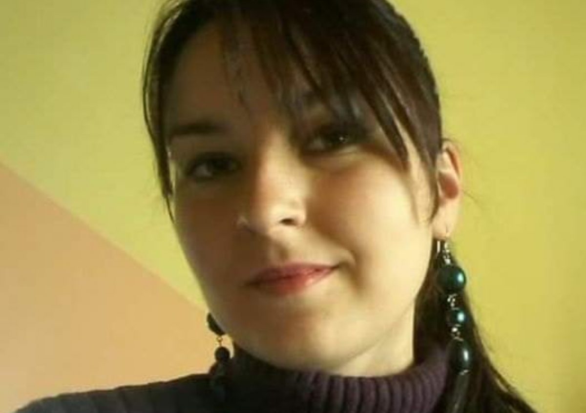Numele meu este Maria, în vârstă de 44 de ani. Am următoarea problemă. Am fost căsătorită vreo 10 ani. Căsnicia noastră s-a terminat nu din cauza vreunuia dintre noi, ci din cauza mamei lui, care niciodată nu m-a acceptat în viața lui și a ei