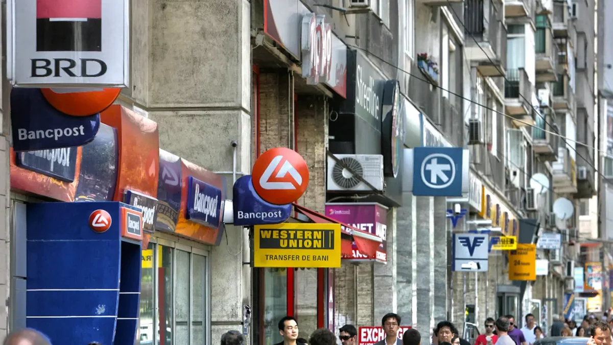 Dispare o mare bancă din România! Ce trebuie să știe toți clienții. Miza este de sute de milioane de euro