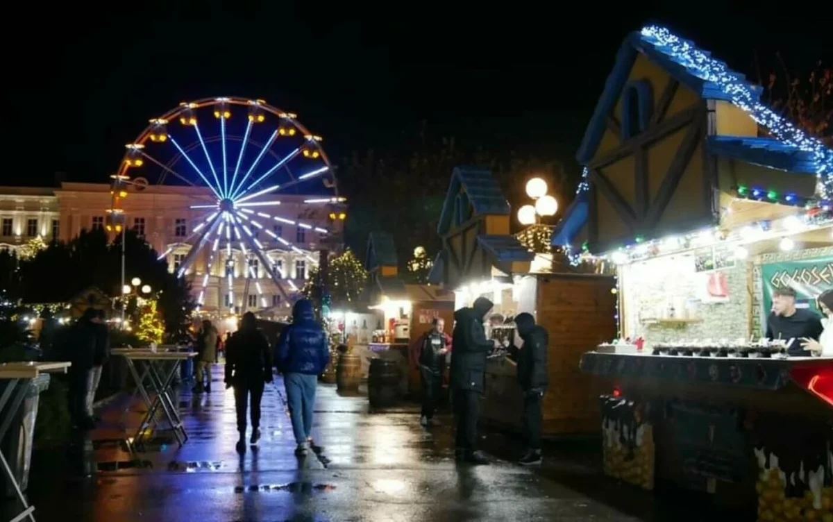 O femeie care a pierdut un portofel cu 10.000 de lei la târgul de Crăciun a avut parte de o surpriză după câteva ore