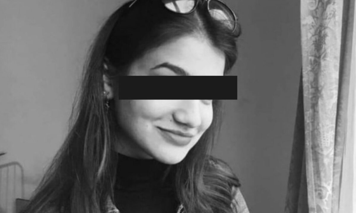 Ea este Georgiana, tânăra găsită moartă în curtea fostei Întreprinderi de Prelucrare a Lemnului din Satu Mare | “Dragul meu copil, nu am putut să-mi iau rămas bun de la tine”
