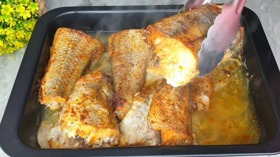 Peste Cod Cod cu ceapa la cuptor- Cel mai simplu mod in care se poate gati acest ...