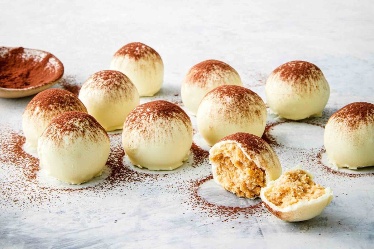 Trufe Irezistibile de Tiramisu: O Delicatesă Inspirată din Bucătăria Italiană
