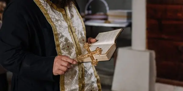 Calendar ortodox 23 iunie 2025: Sărbătoare importantă înainte de Sânziene. Rugăciuni pentru vindecare și iertare