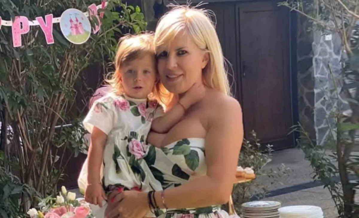 1 iulie, zi decisivă pentru Elena Udrea: află dacă scapă de închisoare. Fosta ministră a plâns în fața judecătorilor: „Munca a fost grea, am spălat toalete”