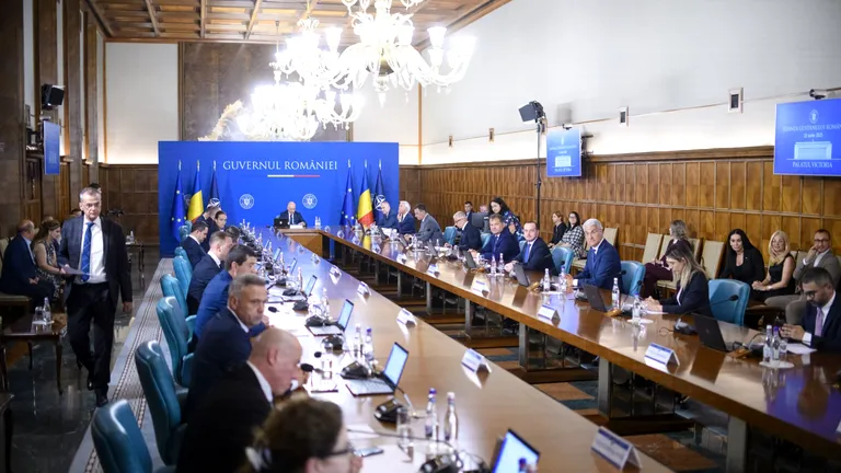 Ilie Bolojan a pus „stop” la sporuri. Au început tăierile în sistemul bugetar. Cu cât vor fi plătiți cei ce lucrează în condiții periculoase