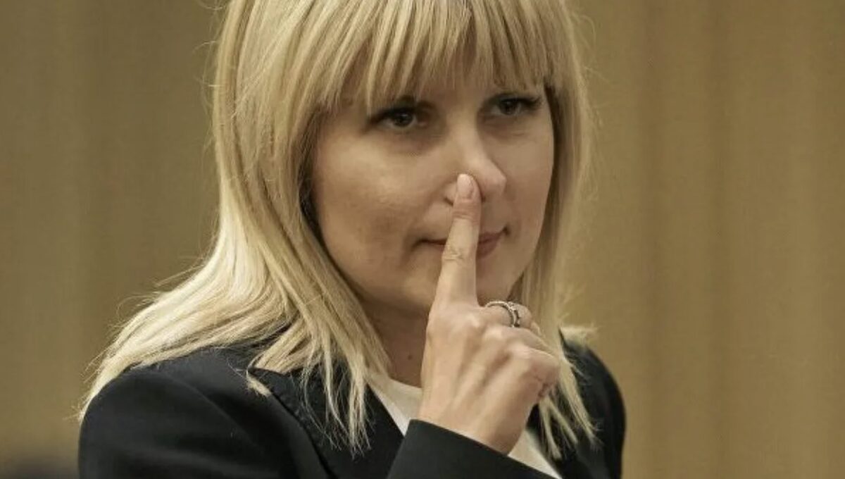 Decizie radicală luată de Elena Udrea. Până și familia ei este stupefiată