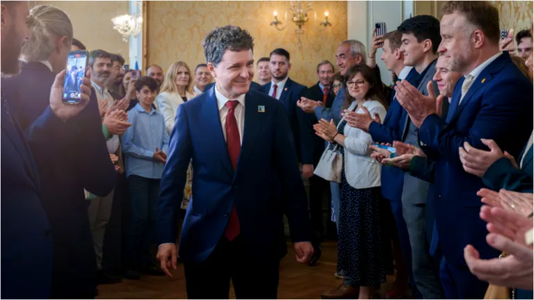 Unde a plecat președintele României după summitul NATO. Nicușor Dan nu s-a întors în țară