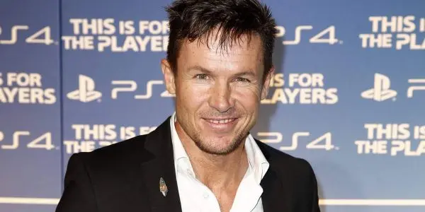 De ce a murit, de fapt, Felix Baumgartner