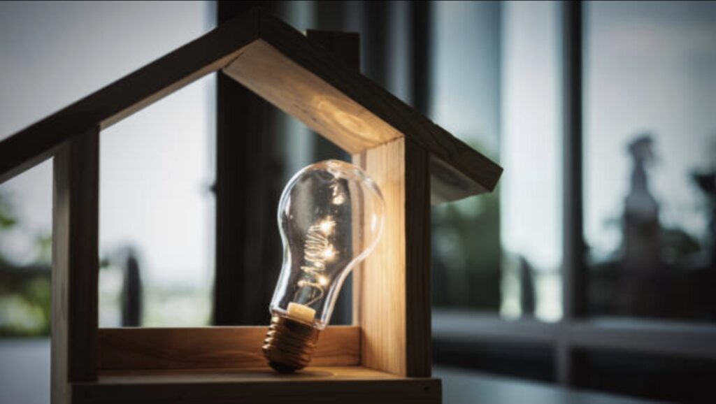 Cum se calculează facturile la energie începând cu 1 iulie 2025. Măsura de plafonare a prețurilor, suspendată