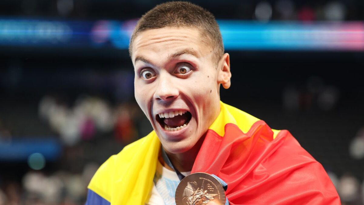 David Popovici cucerește aurul la 100m liber