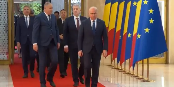 Ilie Bolojan a amânat adoptarea legii care i-a enervat pe români. Ce voia să facă Guvernul