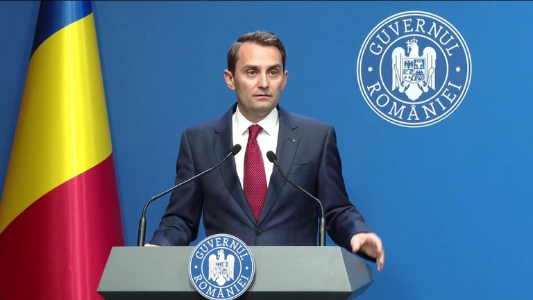 Scandal de proporții la Cancelaria premierului! Liste secrete cu angajați vizați pentru concedieri –