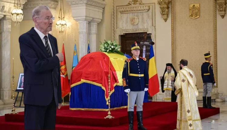 Emil Constantinescu aduce un omagiu rar lui Ion Iliescu – o apariție încărcată de simbolism