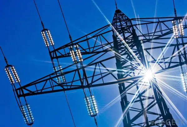 Se schimbă regulile la electricitate. Cât vor plăti românii în funcție de orele de consum