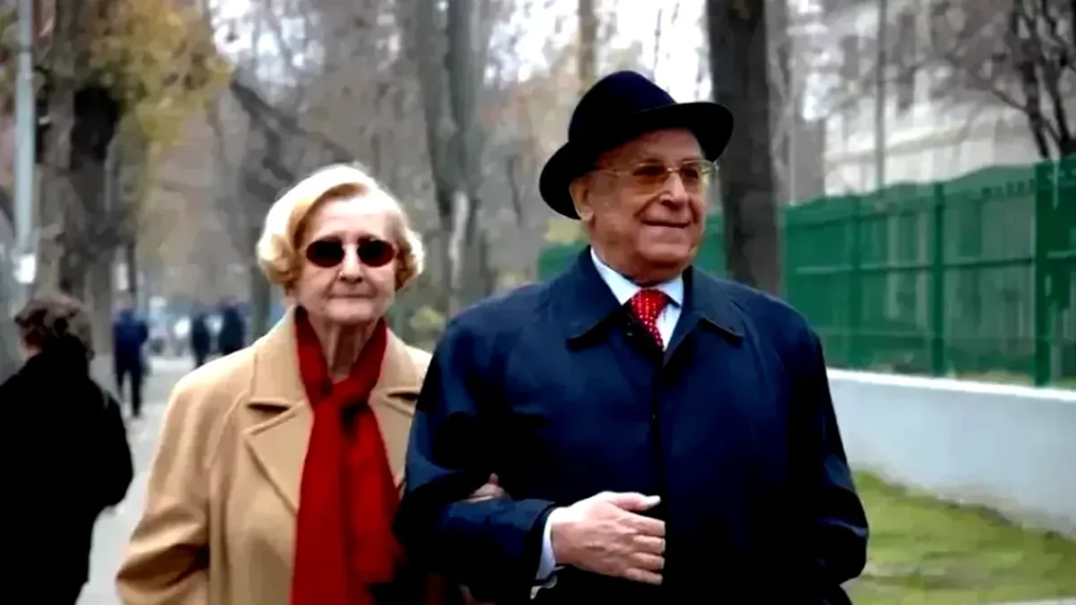 Ce pensie de urmaș poate primi Nina, după moartea lui Ion Iliescu. Fostul șef de stat lua o suma generoasă