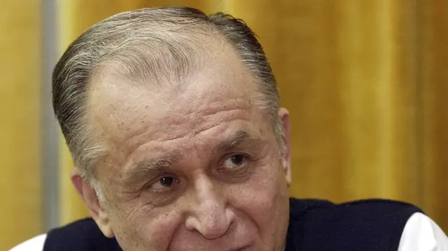 Înmormântare Ion Iliescu: programul complet al funeraliilor. Ceremonii de stat cu onoruri militare și zi de doliu național