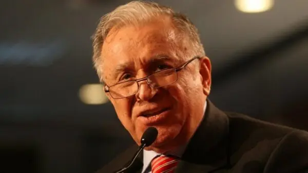 Răsturnare de situație în cazul moștenirii lui Ion Iliescu! La cine ajunge, de fapt, vila din Primăverii