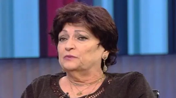 Monica Pop, din nou pe masa de operație. Medicul oftalmolog se pregătește pentru a șaptea intervenție în lupta cu cancerul