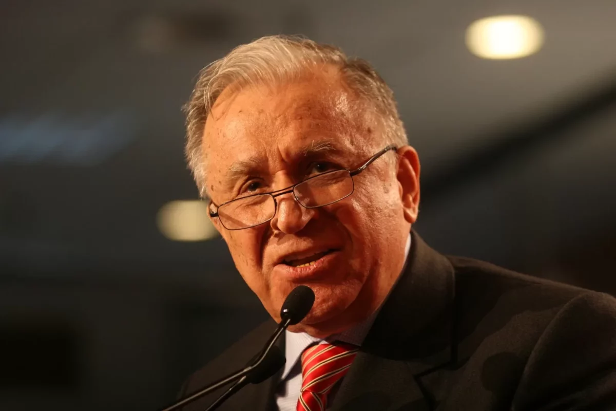 Ce regim ținea Ion Iliescu de a trăit 95 de ani. Mâncarea preferată a fostului președinte