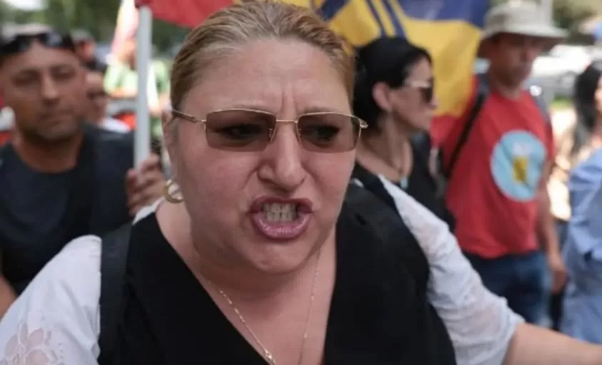 Lovitură după lovitură pentru Diana Şoşoacă. Preşedinta S.O.S. este la pământ