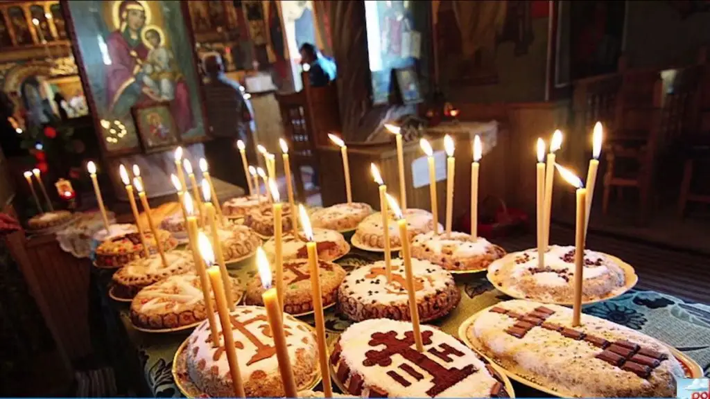 Când sunt Moșii de toamnă în 2025