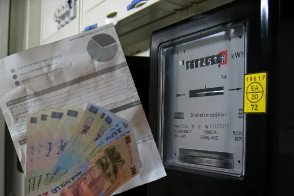 Vești rele pentru români! Crește prețul la energie din acest weekend