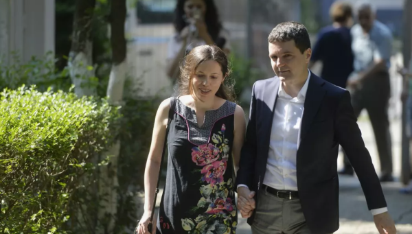 Mirabela Grădinaru, apariție surprinzătoare la Guvern. Ce a făcut partenera lui Nicușor Dan în Palatul Victoria FOTO