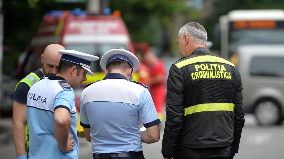 Doi tineri de 20 de ani dați dispăruți, găsiți împușcați într-o mașină, în Harghita. Care este prima ipotezăv