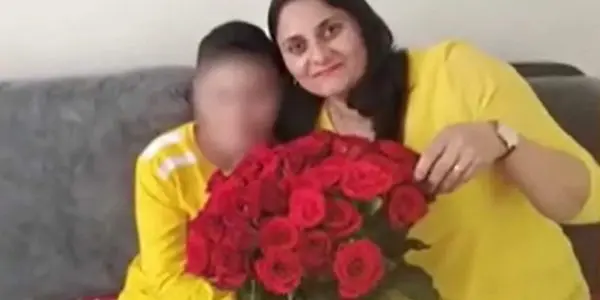 Femeia de 34 de ani, lovită mortal pe trecerea de pietoni, își găsește liniștea acasă. Satul întreg plânge