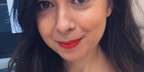 Cine era Viviana Niță, doctorița radiolog găsită moartă în casă în București. Ar fi avut pe cap o pungă de plastic legată cu un cordon