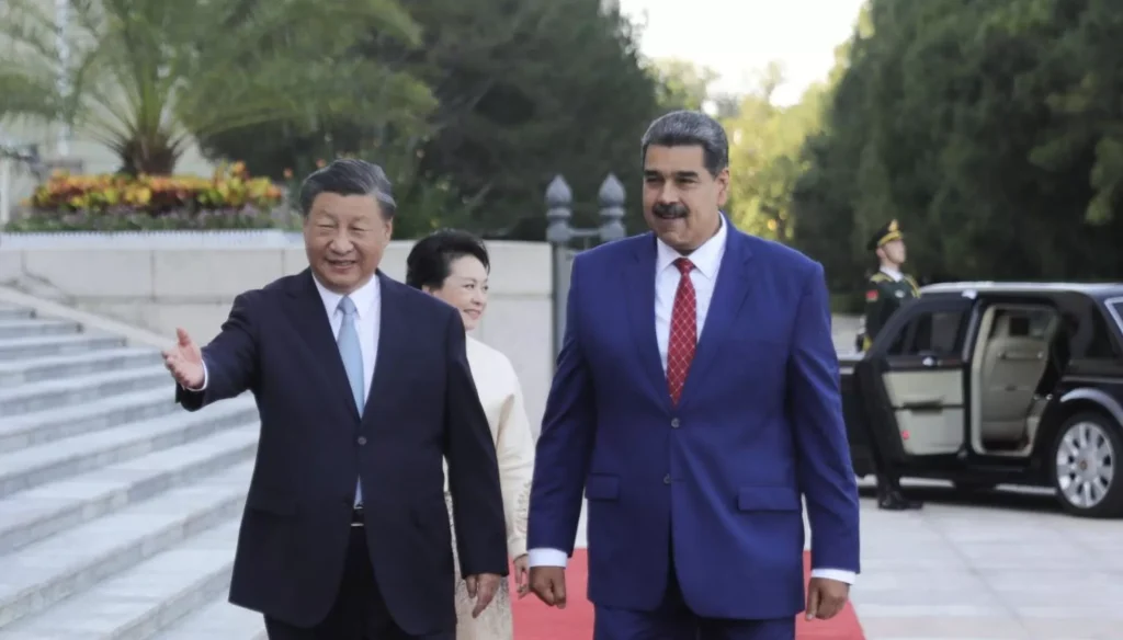 Decizia fără precedent luată de China după atacul SUA din Venezuela. Asta ne mai lipsea