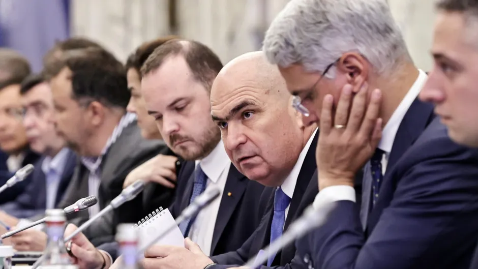 Angajații la stat pentru care pensia se taie cu 85%. Anunțul Guvernului: „Nu se aplică pensiilor contributive”