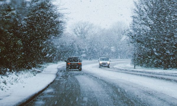 Se schimbă vremea în România. Aer polar și temperaturi în scădere în a doua jumătate a lunii