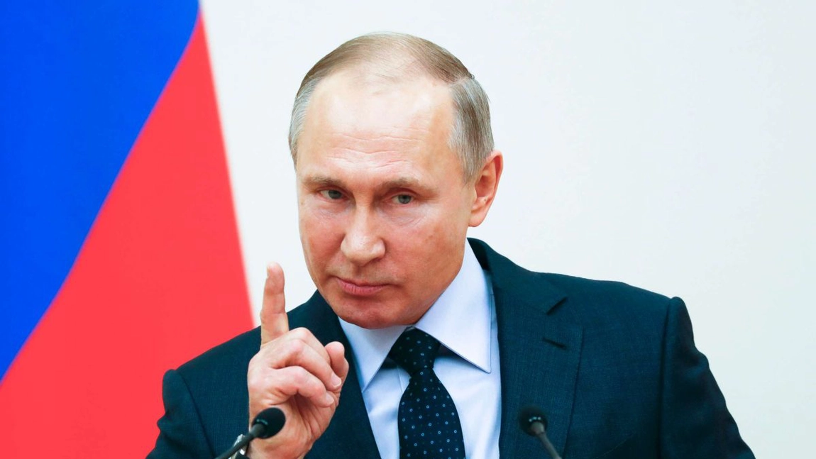 Rusia reacționează dur după invitația adresată României pentru „umbrela nucleară” a Franței