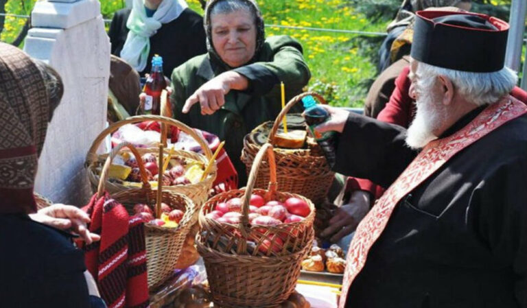 Calendar Ortodox 20 aprilie 2026. Pastele Blajinilor- ce se da pomana