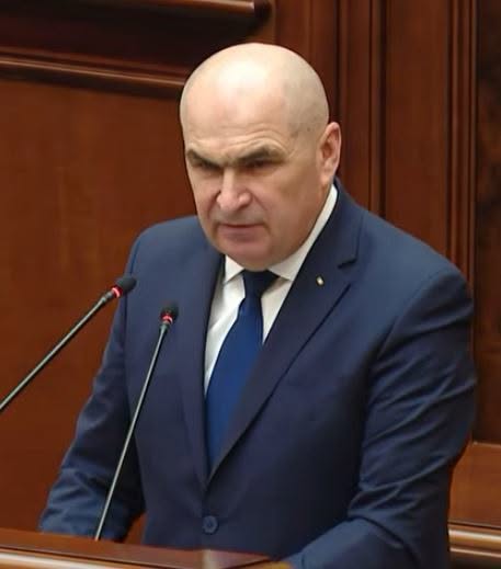 Încep concedierile în România! Primii români care vor rămâne fără locuri de muncă sunt… Vezi mai mult