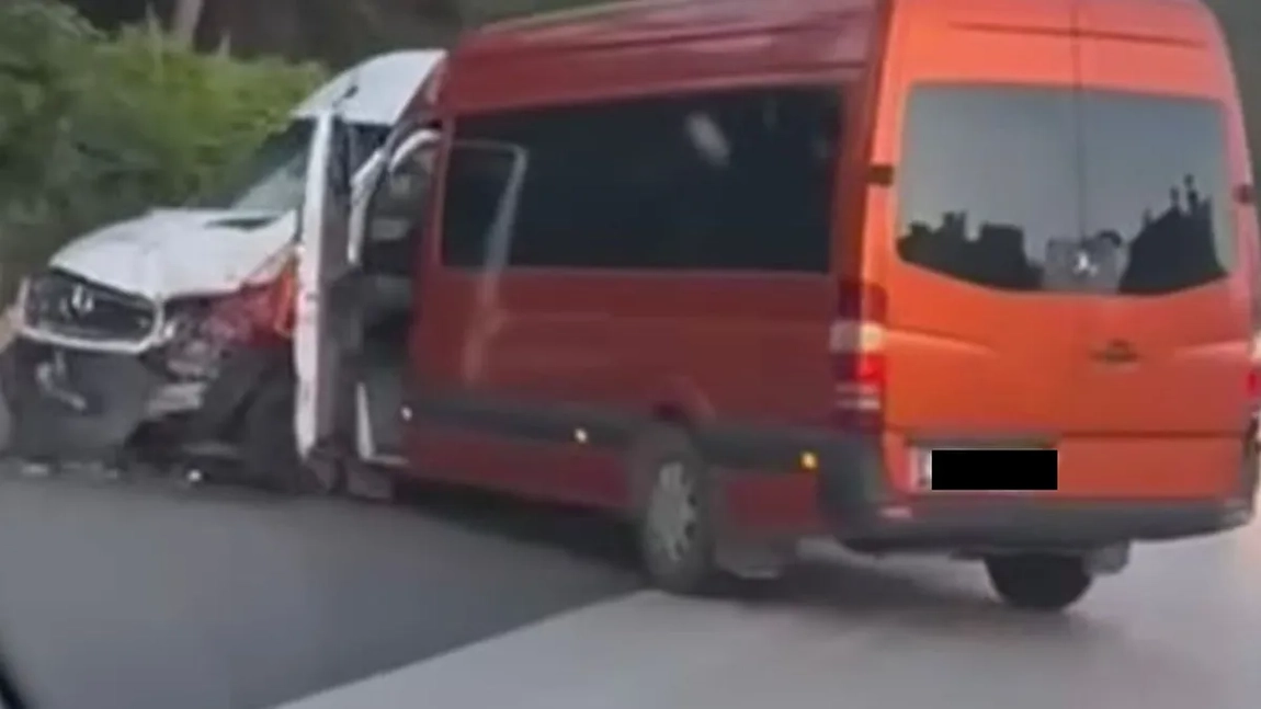 Șase români au fost răniți într-un accident de microbuz în Antalya!