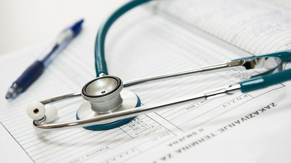 VIDEO Prima zi de concediu medical va fi plătită din nou, începând cu 1 iunie, doar pentru anumite categorii de pacienți