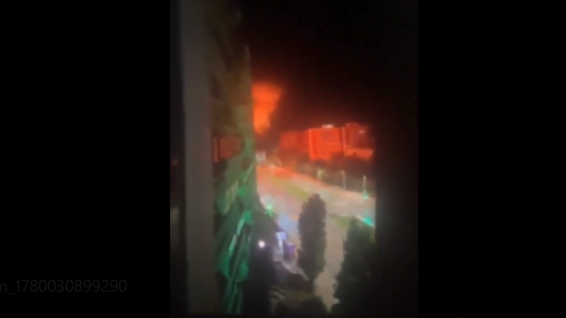 Iată momentul în care drona a lovit blocul din Galați. Locatarii s-au trezit din somn după explozie: „S-a simțit ca la cutremur”