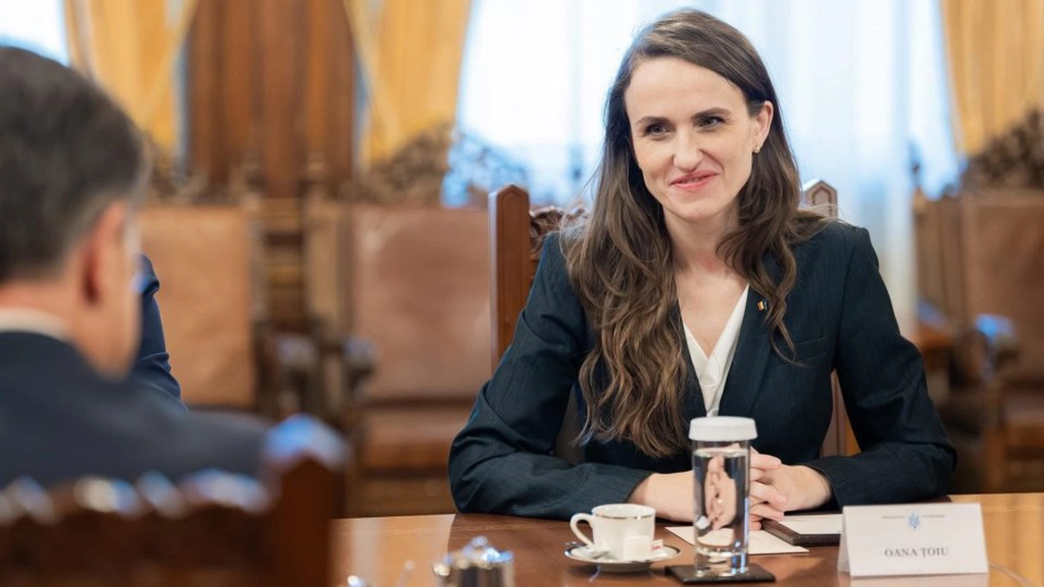 Românii care au muncit în SUA vor putea cumula anii de pensie din 1 septembrie! Acord social România–SUA intră în vigoare