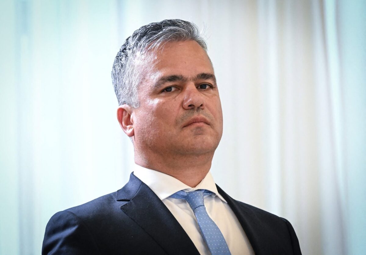 PNL a votat împotriva susținerii Guvernului Veștea! Noul premier a anunțat că nu își va depune mandatul: „Nu pot fi de acord”