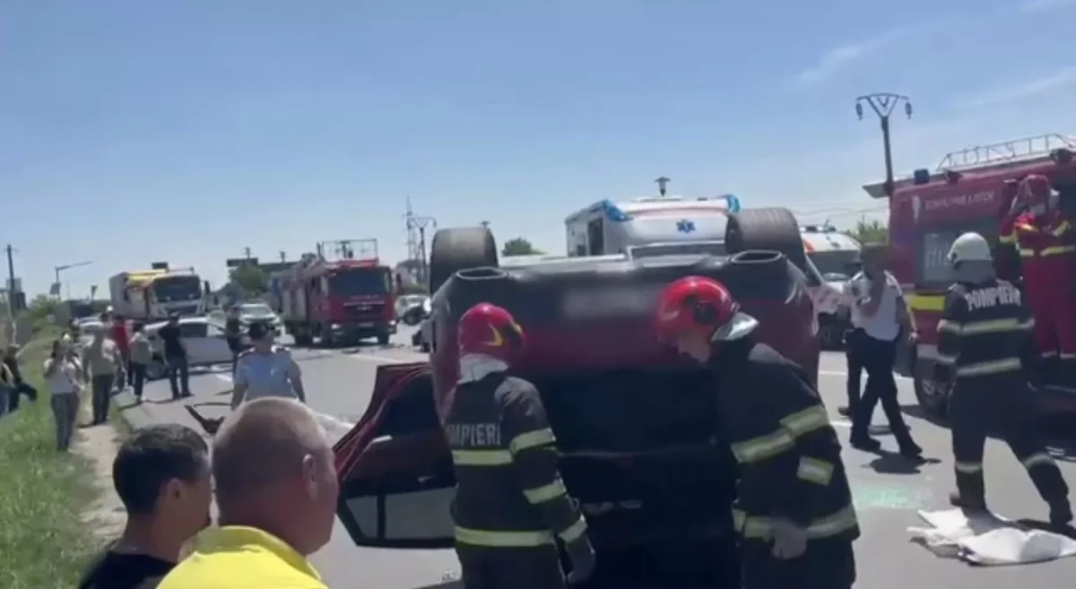 Accident grav. Sunt multe mașini implicate, dar și mulți răniți