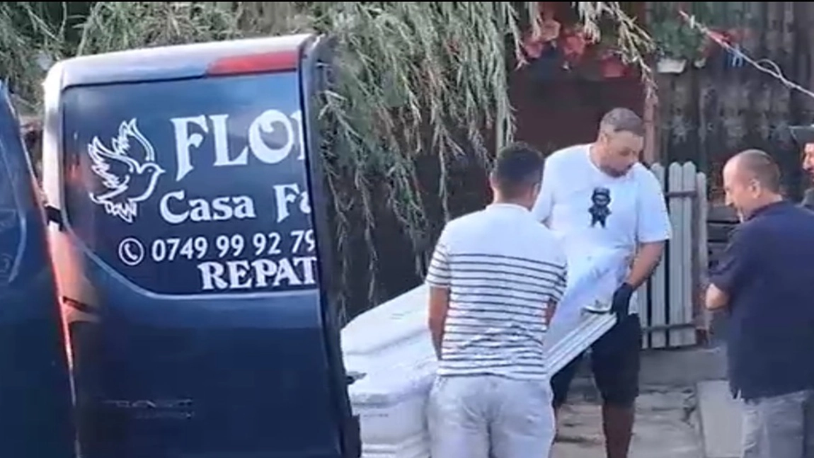 Frații Vlad și Ionuț, aduși acasă în sicrie albe după tragedia de la Olimp. Sora lor: „Mi-au rupt sufletul. Eu aveam nunta luna viitoare”