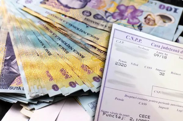 Se schimbă ziua în care intră pensiile pe card. Noua dată pentru septembrie 2026